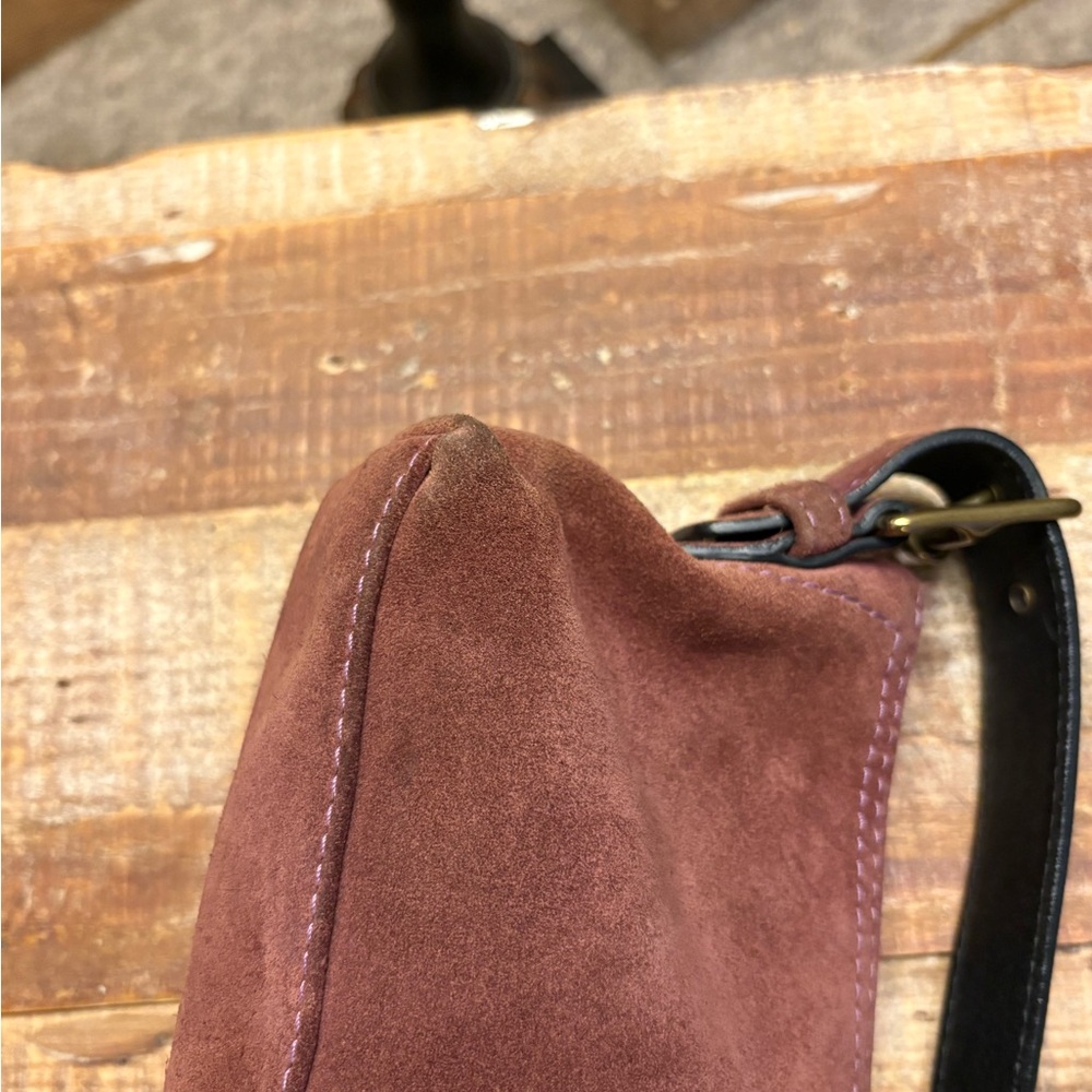 RARE Vintage Coach Hamptons 7470 Burgundy Suede Demi Baguette Hobo Bag Y2K - Picture 4 of 15
